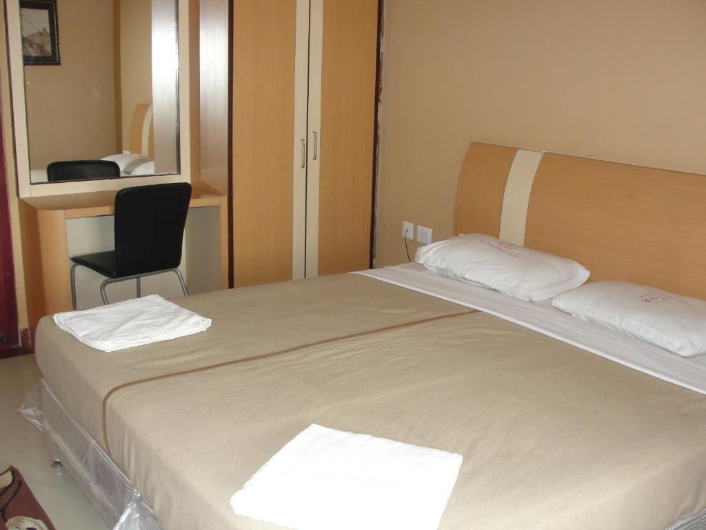 Shubham Beach Hotel Puri Bilik gambar
